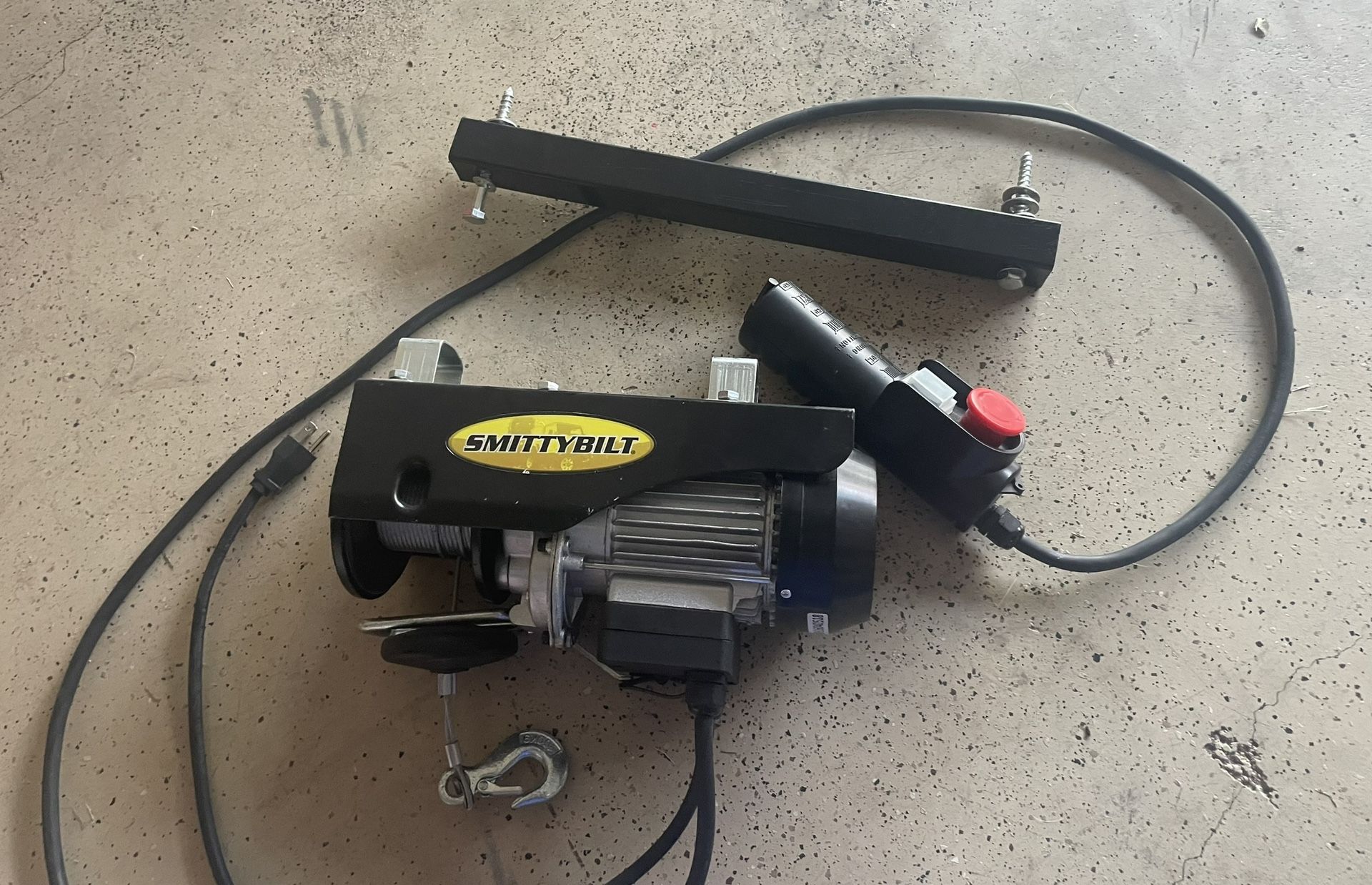 Smittybilt Jeep Hard Top Hoist