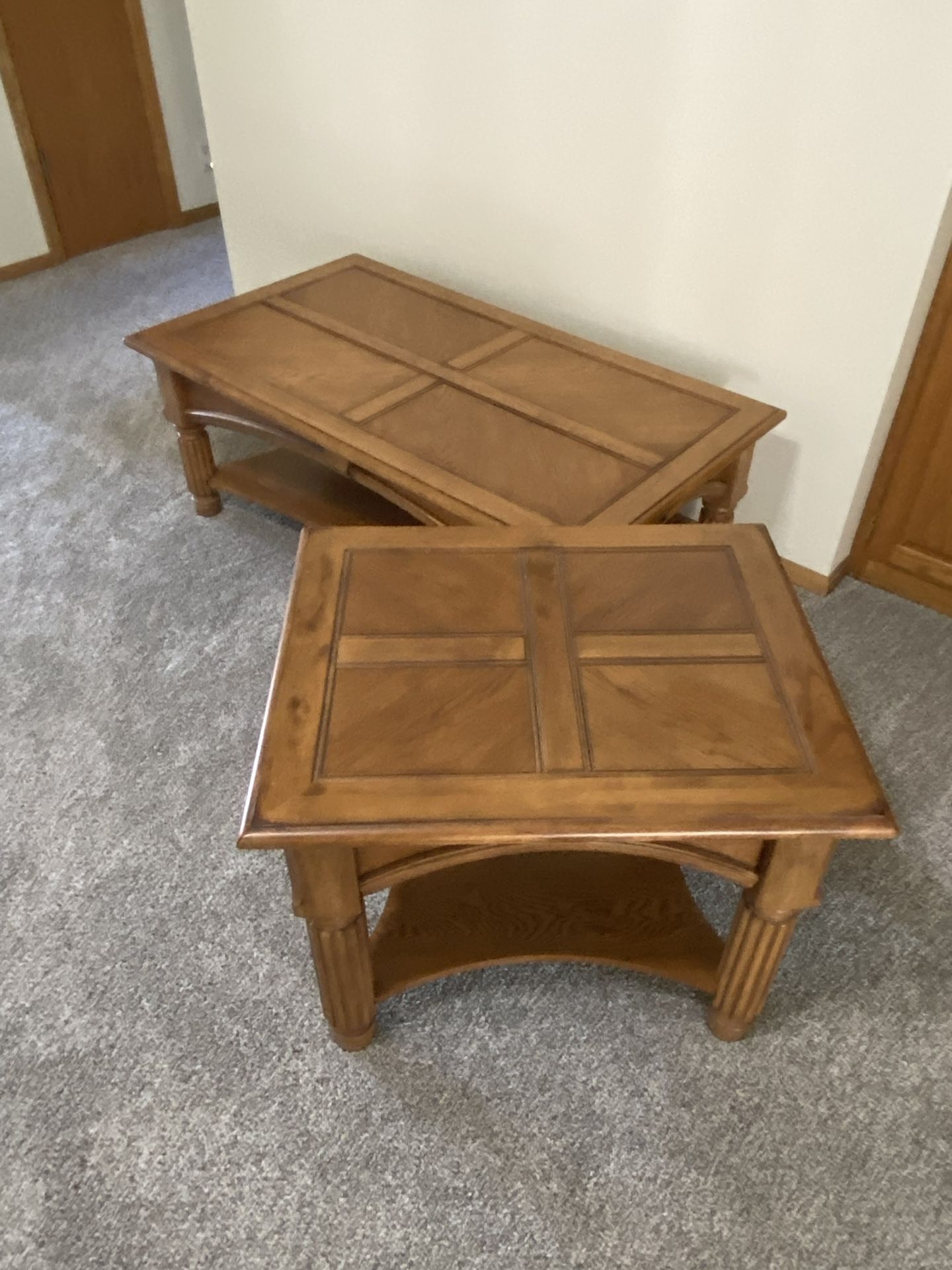 2 End Table & 1 Coffee Table