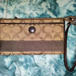 Coach Brown And Black Wrist Wallet 