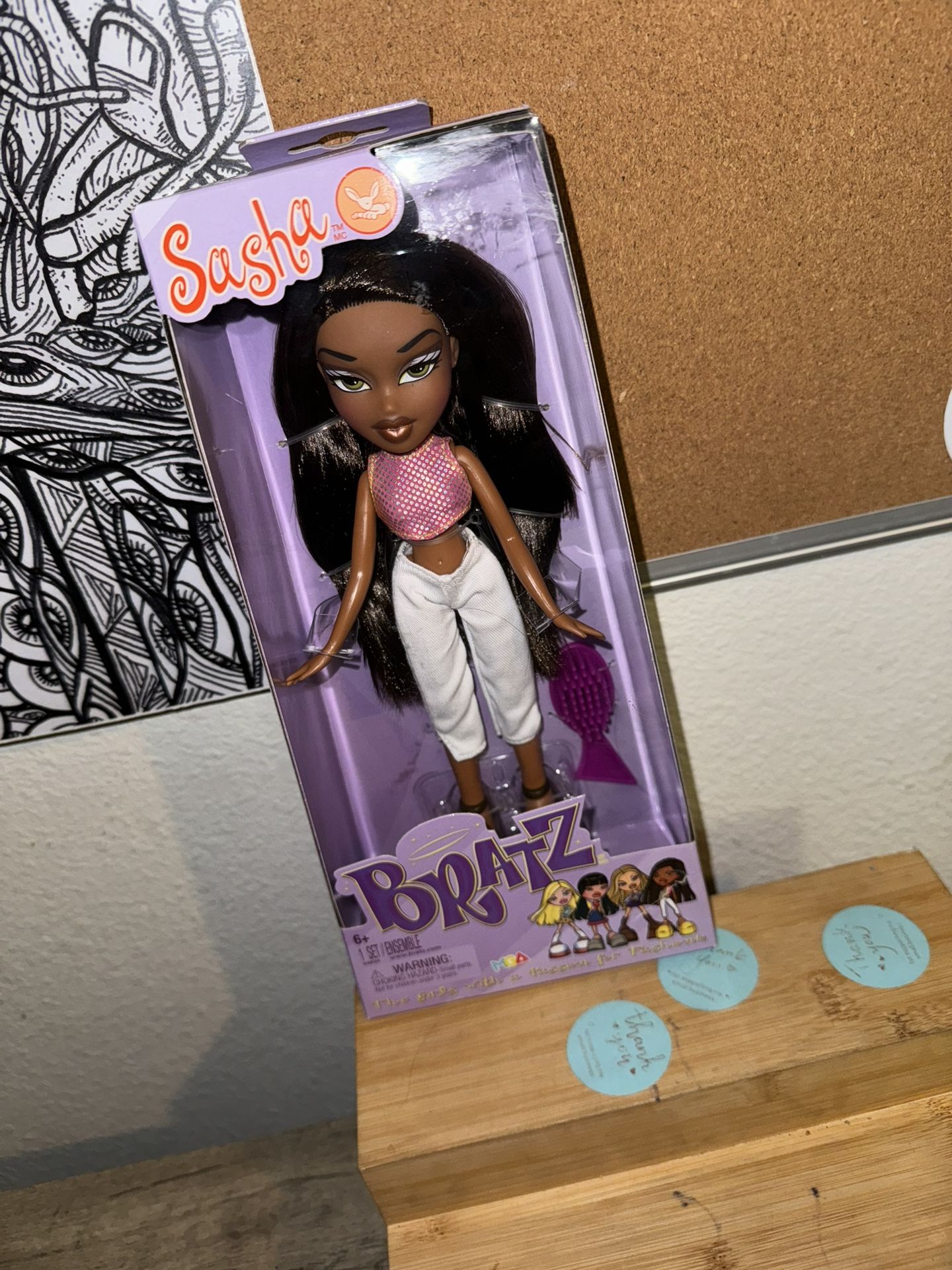 Sasha BRATZ  Doll Figure w/ 4 Accessories MGA 2023