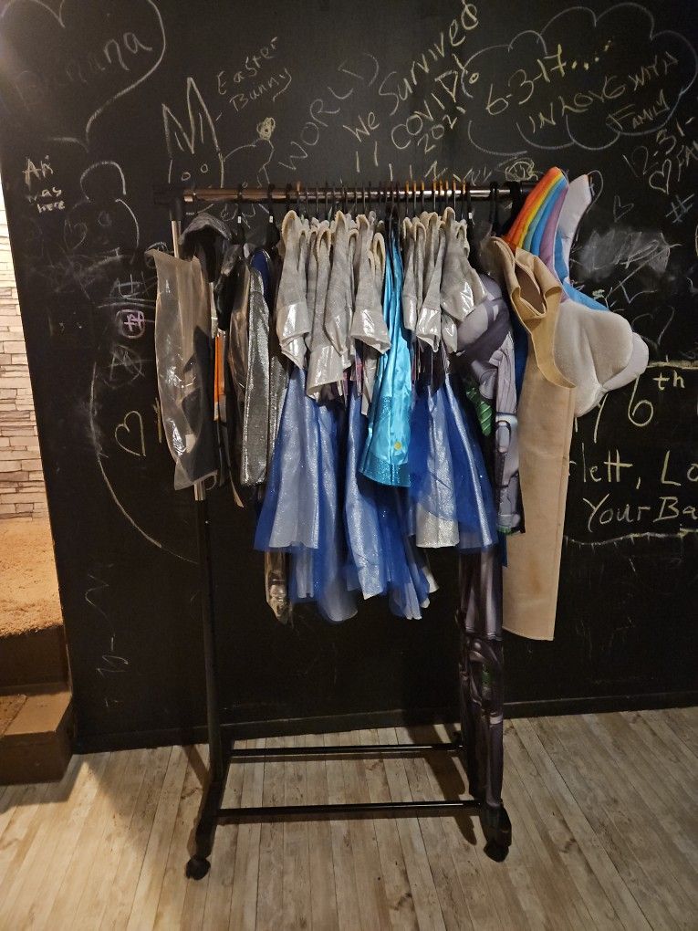 New Halloween Costumes $5