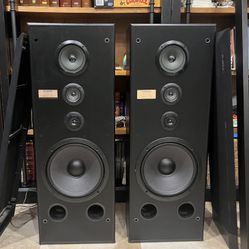 (2) 1980’s Pioneer 12” 🔈 4-way Audiophile Speakers 