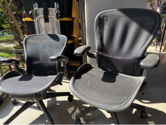 Herman Miller Aeron Office Chair type C, B For Parts Or To Refurbished