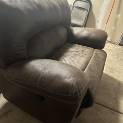 Two Seater Recliner