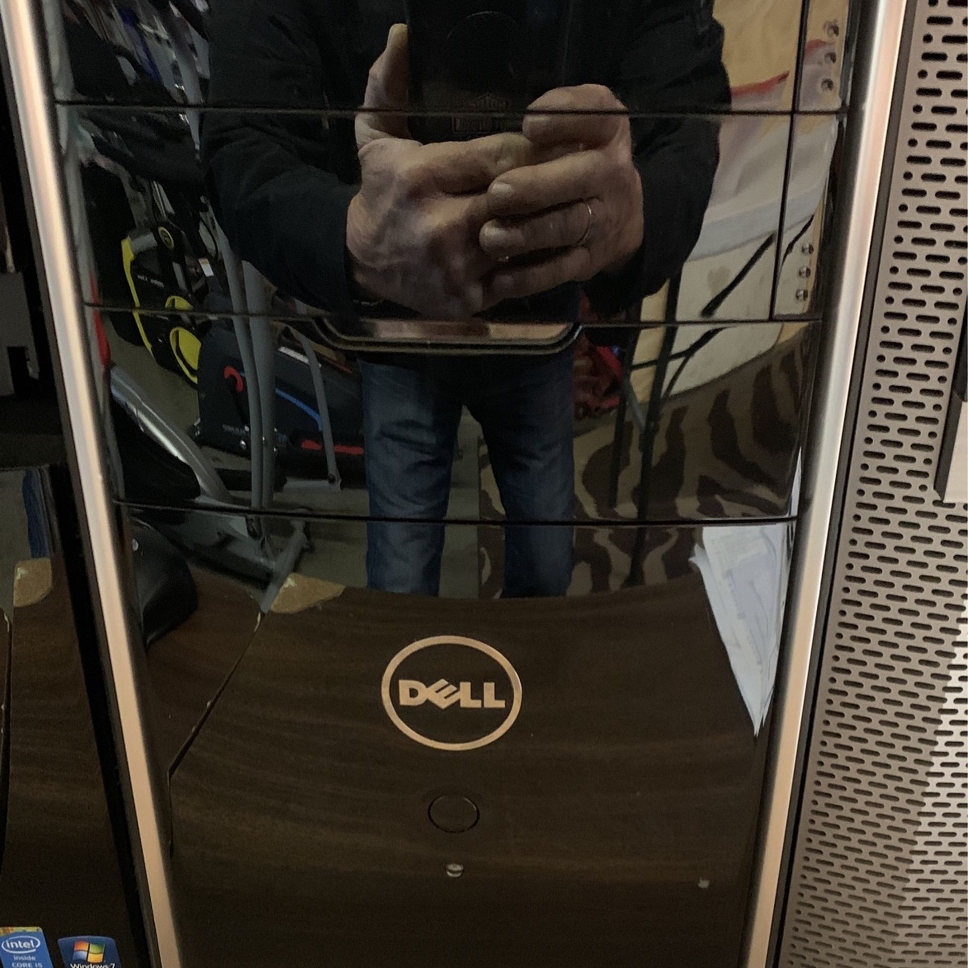 Dell Inspiron Desktop computer