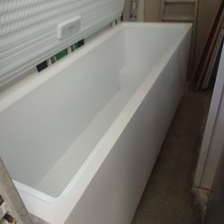 Freezer Frigidaire comercial