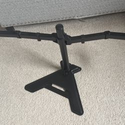 Dual Monitor Mount 