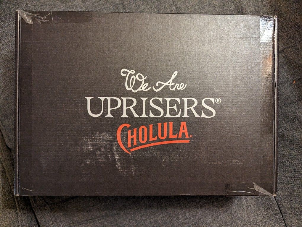 uprisers x Cholula collab collection iconic cap t shirt size M medium tote bag
