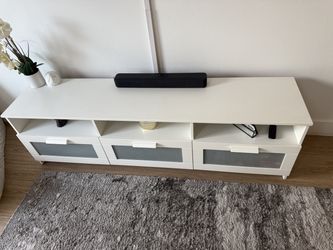 TV CONSOLE