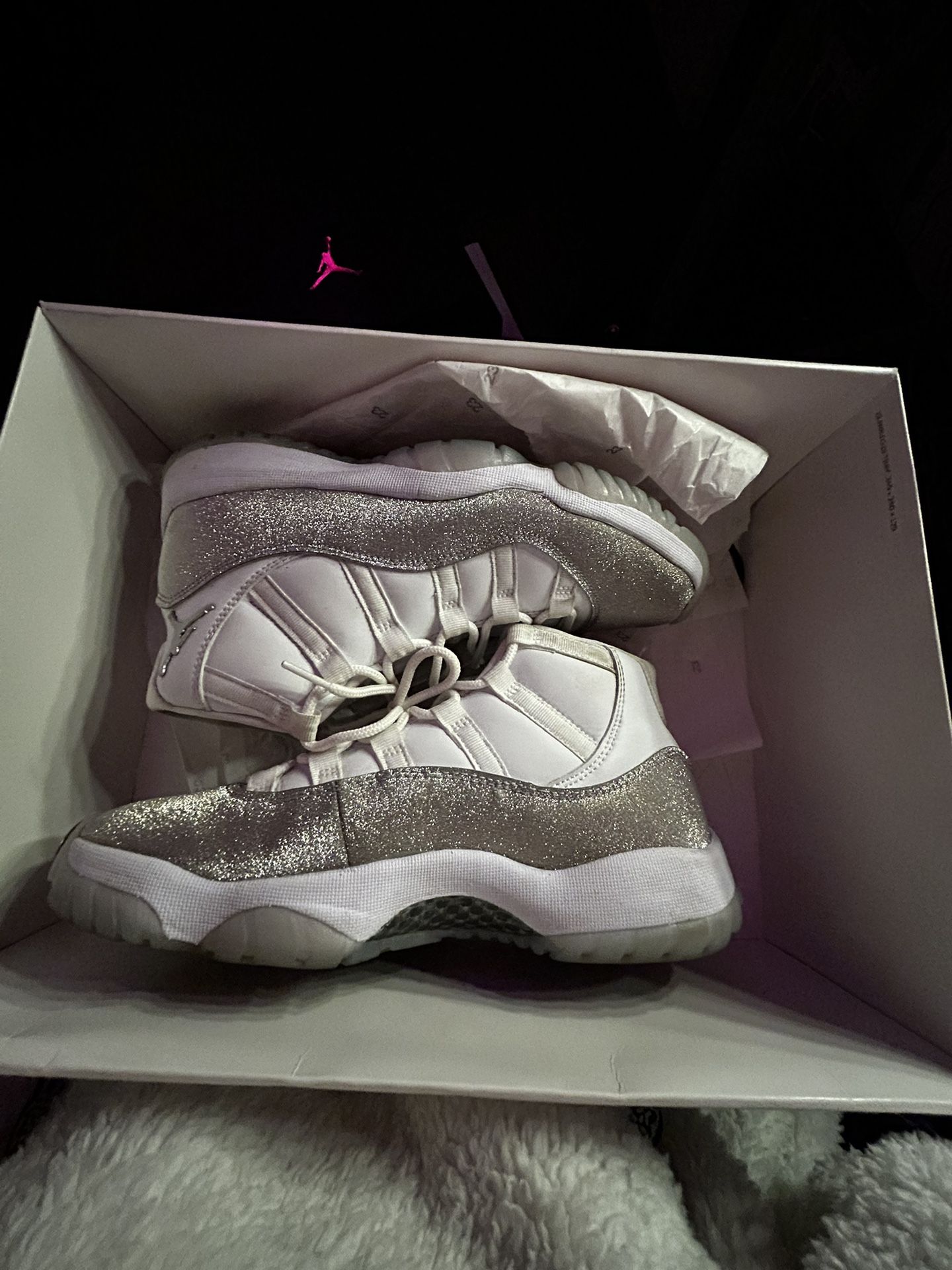 WMNS AIR JORDAN 11 RETRO