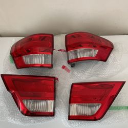 2012 2013 Jeep Grand Cherokee Srt8 Brake Light Housing