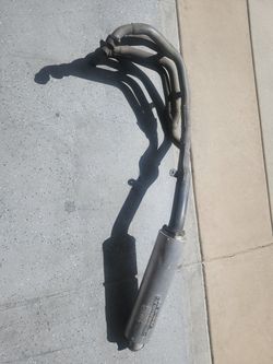 Yoshimura RS 3 motorcycle exhaust