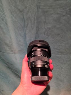 Sigma 17-40mm f1.8 lens for sony E mount
