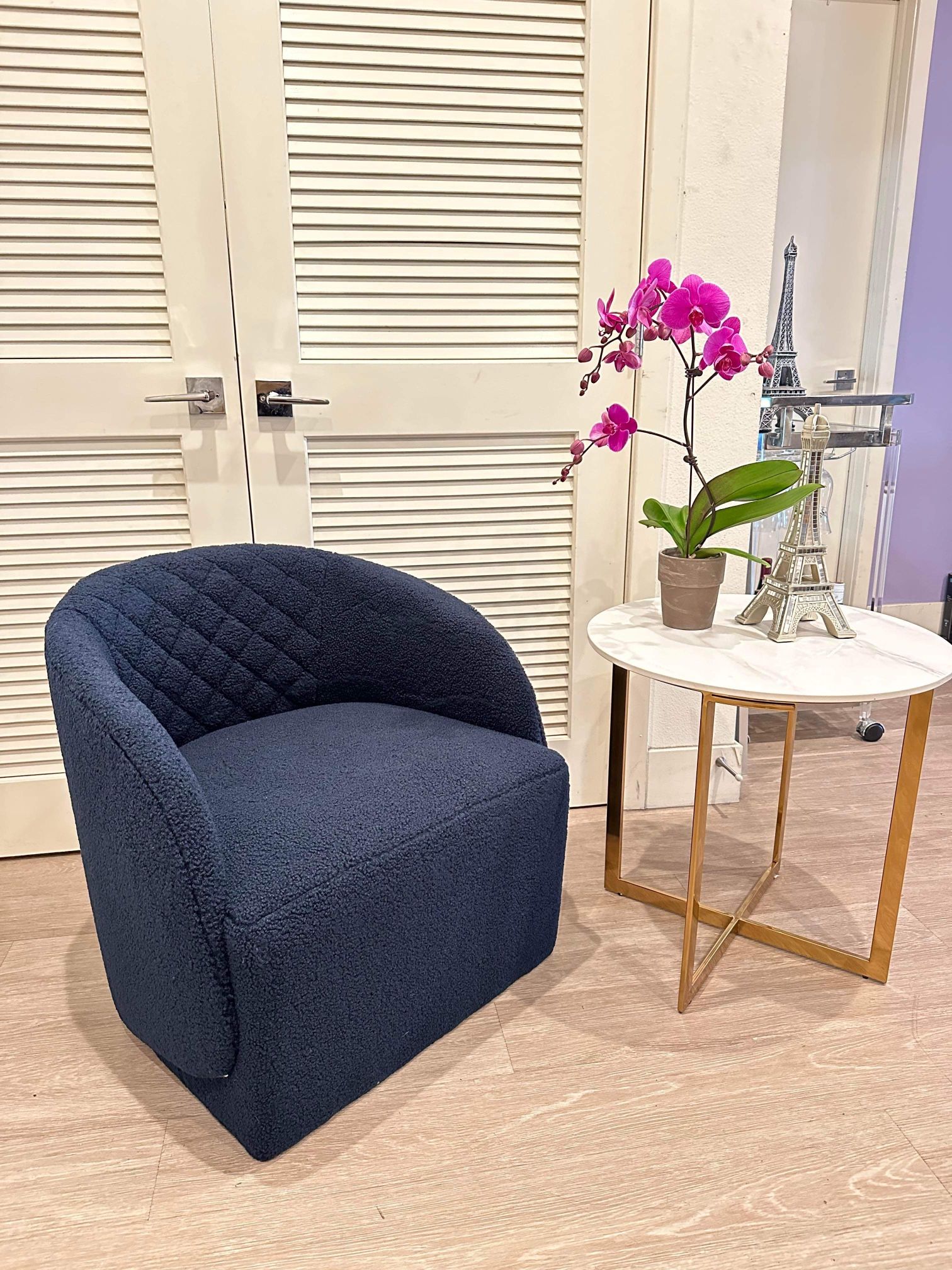 Blue Linen Chair, Teddy Fabric Swivel Accent Armchair C-5