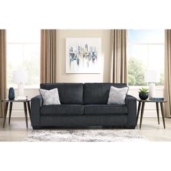 Luxurious & Comfortable Grey Sofa