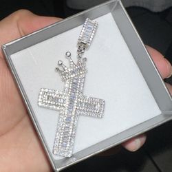Cross Pendant 