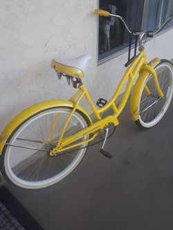 Schwin beach cruiser