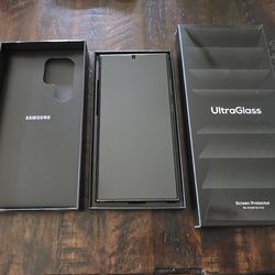 Samsung Galaxy S24 Ultra Black 1TB / Unlocked-Like New!