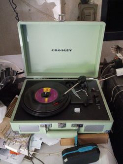 Crosley record player