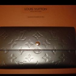 Gorgeous Authentic LV Louis Vuitton Silver Gray Light Shimmer Wallet