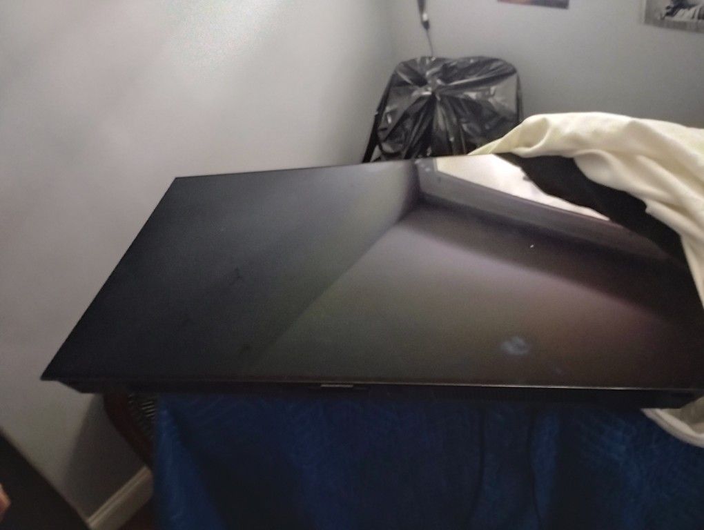 LG 42 Inch TV
