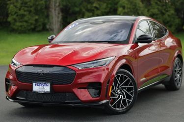 2023 Ford Mustang Mach-E