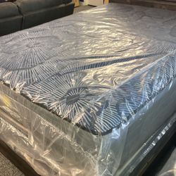 Queen Super Pillow Top Mattress Sets