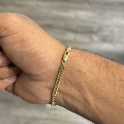 Miami Cuban link 14k 10.6g 8.25in 4mm Bracelet 