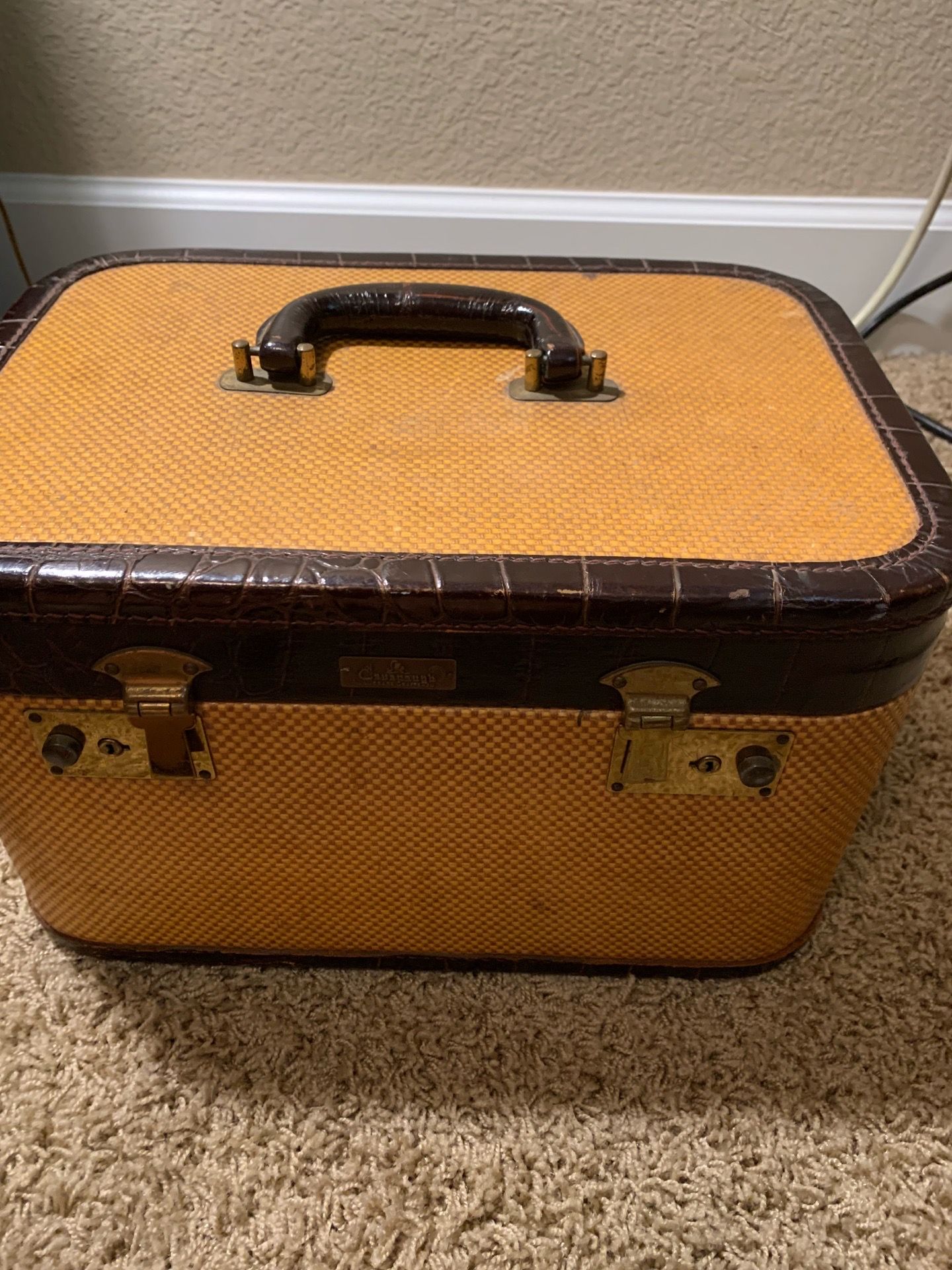 Vintage Cavanaugh Luggage Craftsman