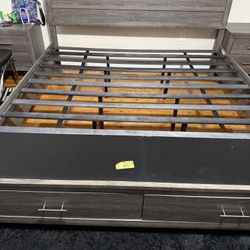 SLIGHTLY USED BUT LOOKS NEW