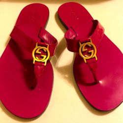 Woman's Gucci Sandals