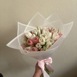 Pink And White Tulip’s Bouquet 