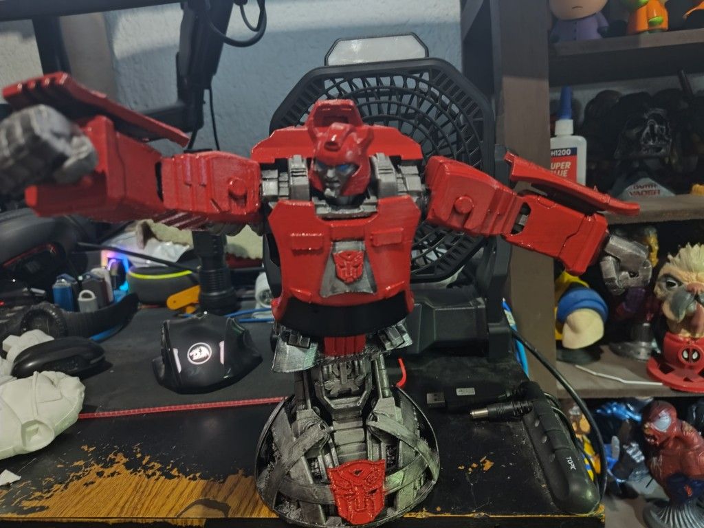 Bust Statue Of Cliffjumper Autobots Transformers