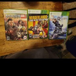 3 xbox 360 games. Vanquish, mass effect 2 and borderlands game of the year edition. 