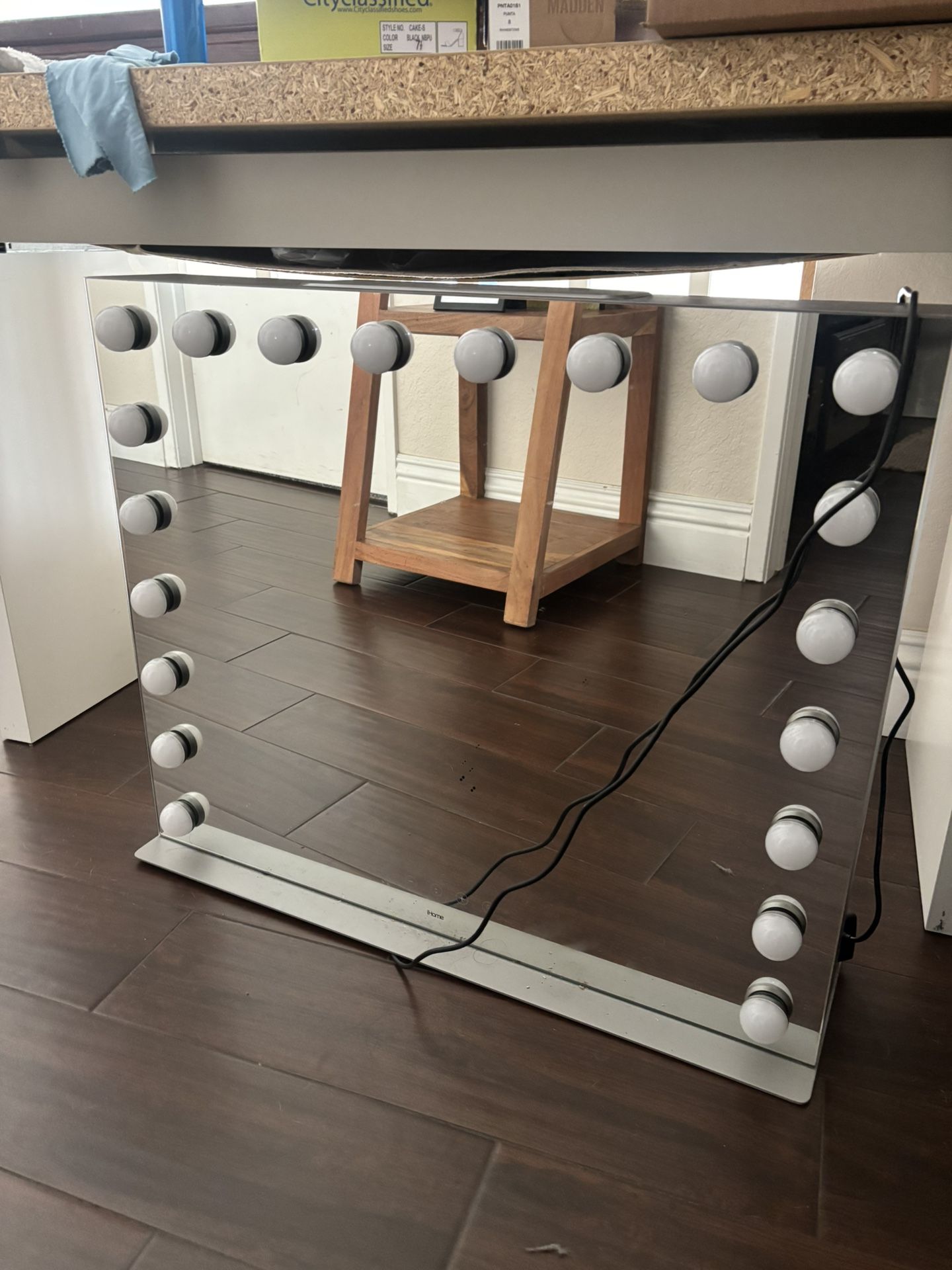 ihome Makeup Vanity Mirror 