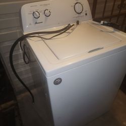 Lavadora Amana Trabajando ,buenas Condiciones