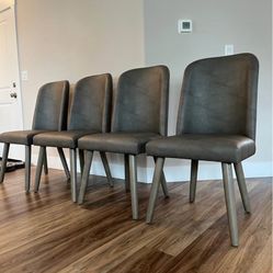 4 New Dinning Chairs 