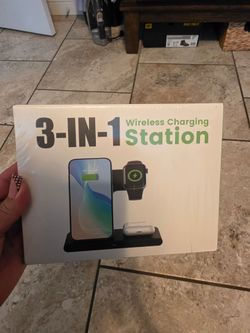 Wireless charging station