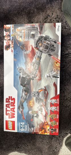 LEGO Defense of Crait
