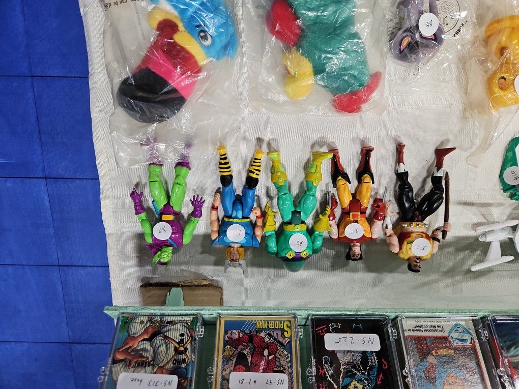 Marvel And X-Men Figures