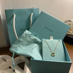Tiffany And Co Gold Heart Necklace 