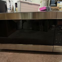 Microwave Like New
