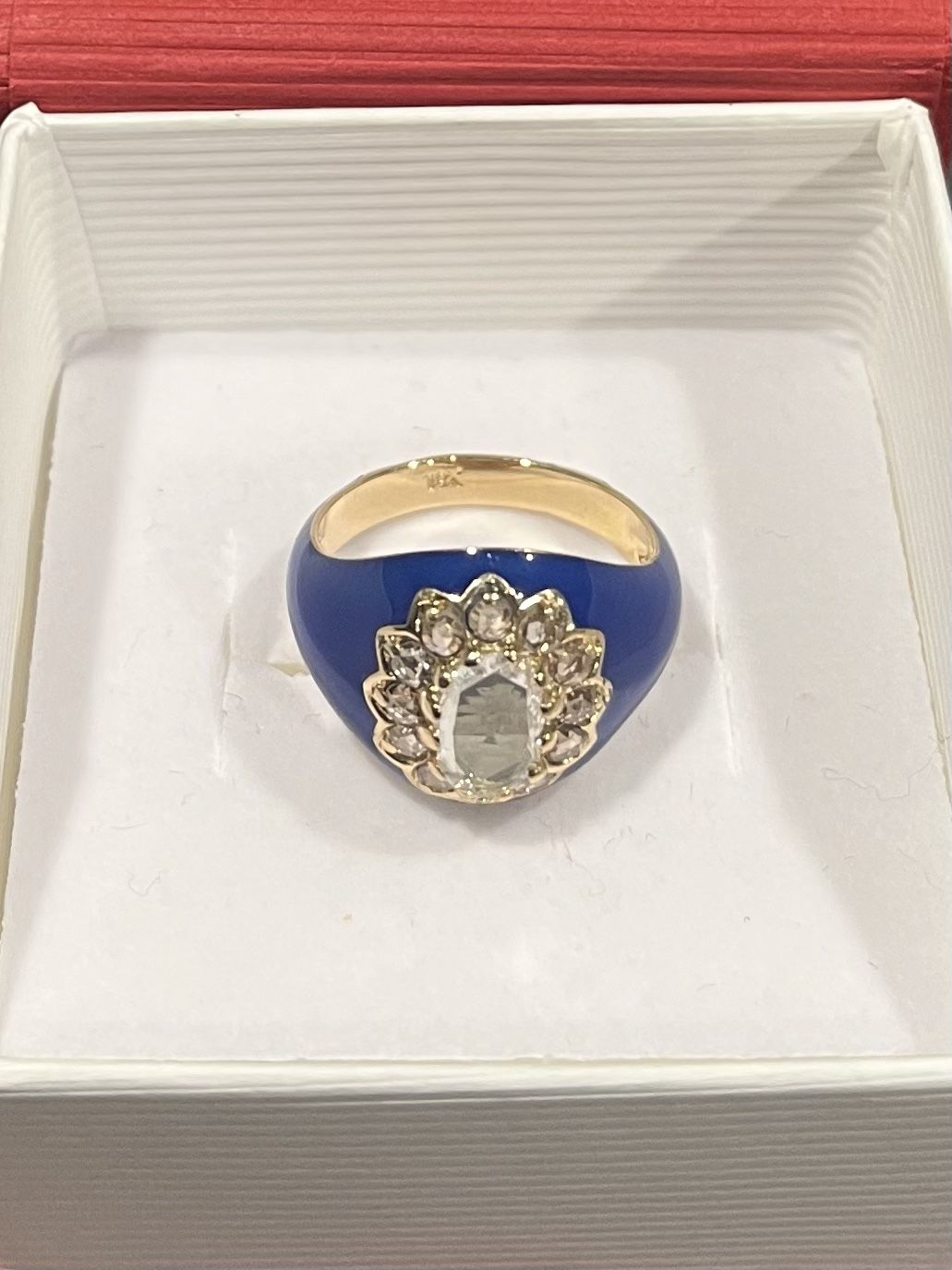 18k Gold Diamond Ring 4.8g