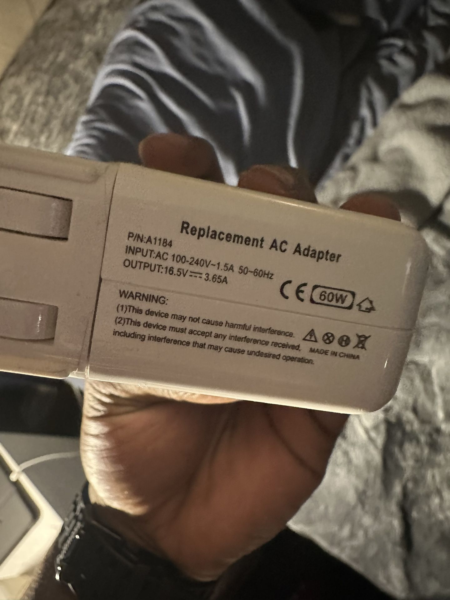 Apple MacBook Charger 