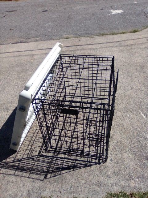 Dog Cage Small +Gate 20.00