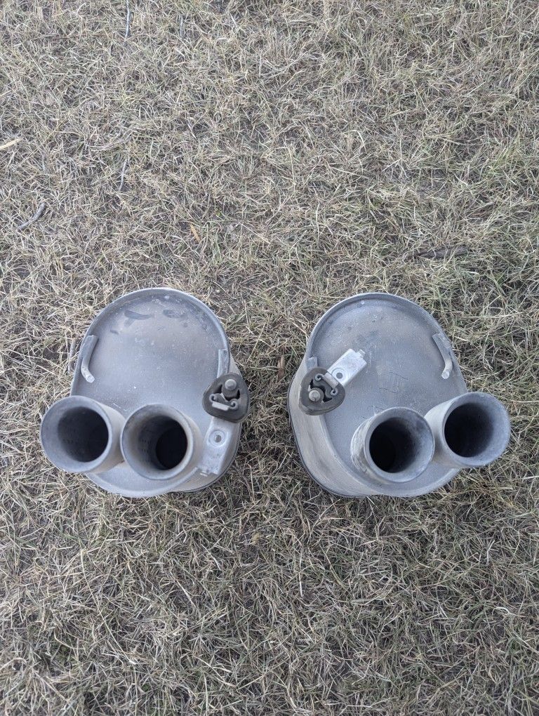 C6 Corvette OEM Mufflers With Tips