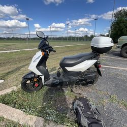 Pch125 moped