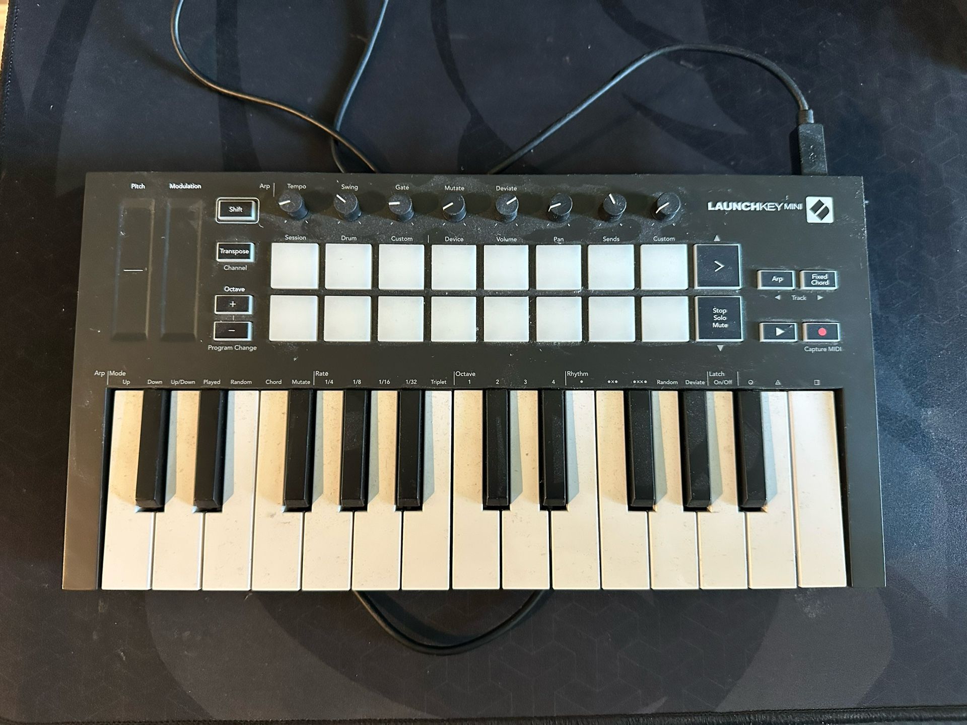 Novation Launchkey Mini MK3 MIDI Keyboard Controller