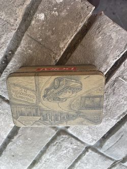 Doral Cigarette Tin With Matches Vintage for Sale in Montgomery, TX