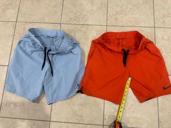 Mens Medium Nike Running Shorts 7” inseam Orange and Blue